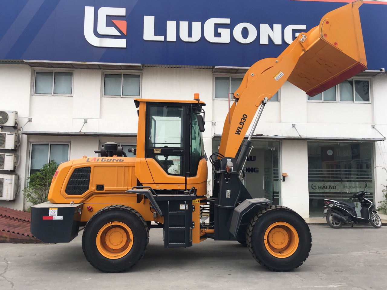 xúc lật
