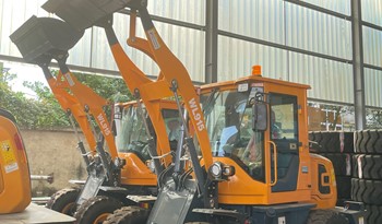 MÁY XÚC LẬT HẢI ÂU WL915 GẦU 0.6 M3